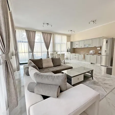 Roma Gs' Lejlighed Nessebar