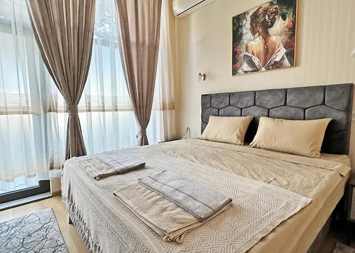 Roma Gs' Апартамент *